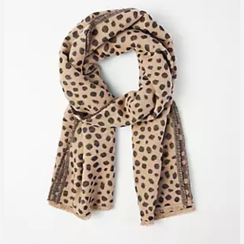 Lands End Animal Print Tan Cream Fleece Blanket Scarf